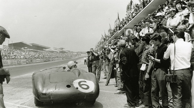 Aston Martin - Formula 1’e Şampiyonluk İçin Döndü!