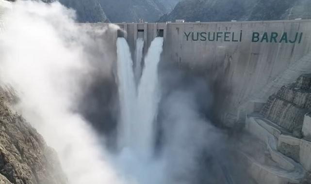 Sadece SUYUN sesi - Yusufeli Barajı kapakların açılışı!