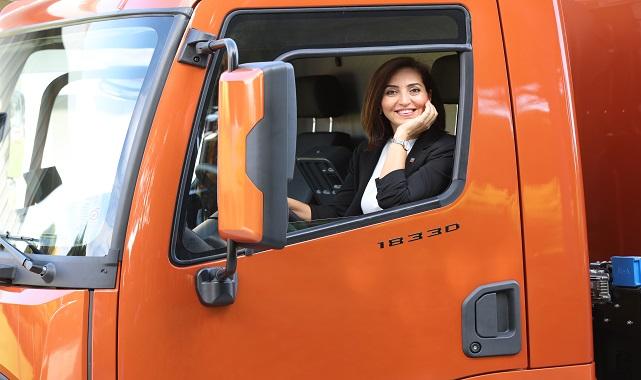 Ford - Kadın Kamyon Şoför Akademisi ile KADINLAR direksiyona geçiyor!