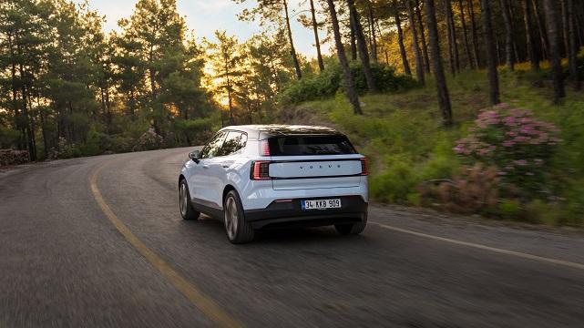 Volvo’nun Tamamen Elektrikli SUV’u Türkiye'de!