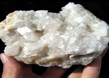 200 dolarlık bor işlenince fiyatı 600 dolara çıkıyor