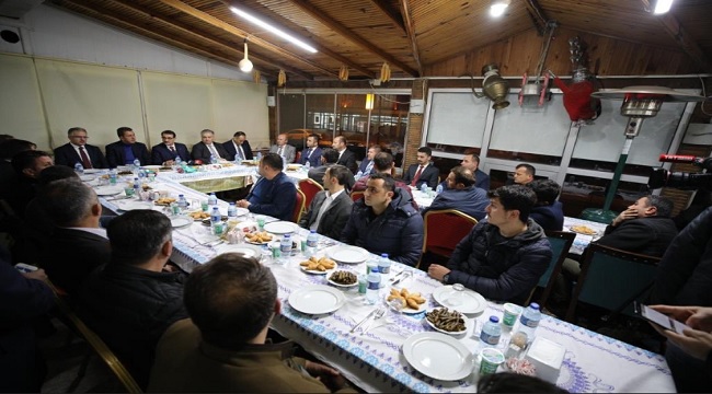 Enerji Bakanı Dönmez MADENCİ Aile ve MADENCİLERİN misafiri oldu