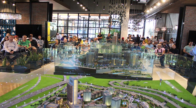 Toyota Hybrid Talks Sinpaş Finans Şehir'de!