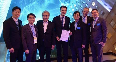 Cemdağ Aydınlatma Teknolojiler'ine Dünya Devi Samsung Elektronics LED'den özel ödül.