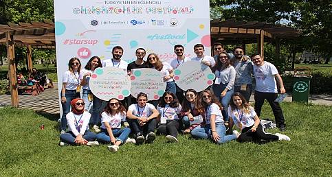 Gençler en eğlenceli girişimcilik festivali StarsUp&#039;19&#039;da buluştu