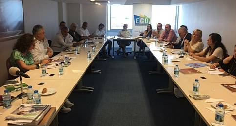 İzmir 'ENERJİSİNİ' yeniliyor