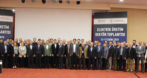 Elektrik üretim toplantısı 'Aile' fotoğrafıyla sona erdi