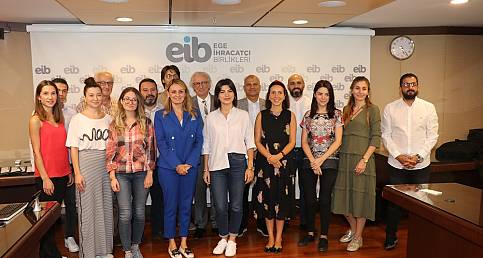 İhracat Akademisi ikinci dönem mezunlarını verdi
