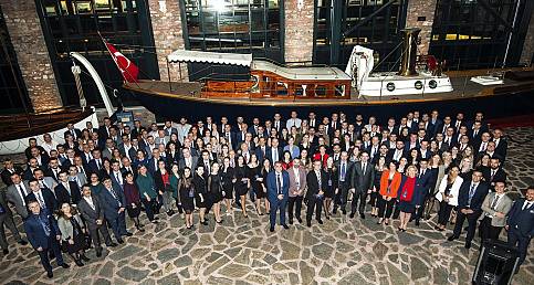 İşte Türkiye Akaryakıt Sektörü Ailesi!