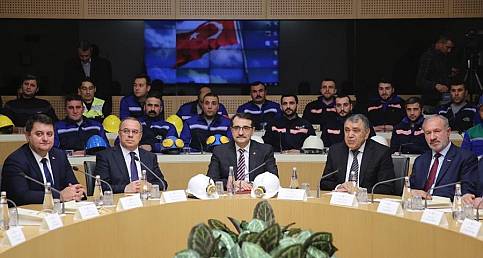 Madencilerle buluştu!