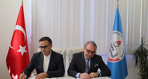 İZMİR&#039;DE: &#039;Fikrine Sahip Çık&#039; protokolü imzaladılar