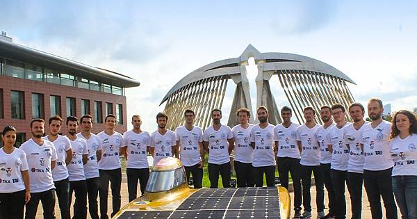 İTÜ 'Güneş Enerjisi' ile çalışan araba proje takımı
