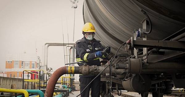 Petrol Rafineri Sektörü KADIN çalışanları!