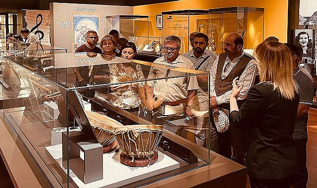 EUAŞ - En büyük kütüphaneye gezi düzenledi!