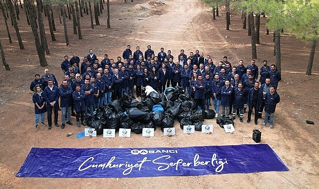 Enerjisa Enerji Gönüllüleri, Cumhuriyet Seferberliği kapsamında 5.5 ton atık topladı