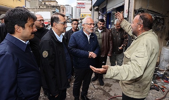 Enerji Bakanı Dönmez İskenderun&#039;da!