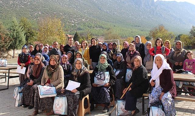 TİKAV ve Akfen Yenilenebilir Enerj - Kırsaldaki Kadınları Dijital Bilinçlendirme…