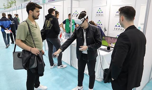 SEDAŞ standına Marmara Kariyer Fuarı’nda yoğun ilgi