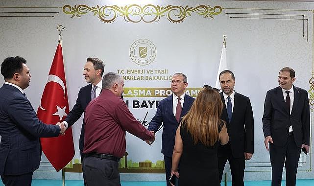 Enerji Bakanlığı Bayramlaştı!