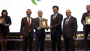 EGE'nin yıldızı PETKİM