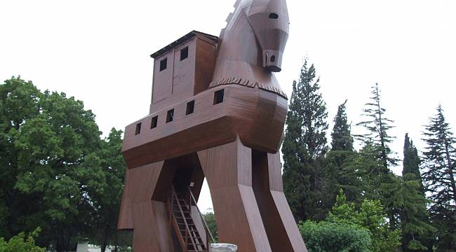Troya efsanesi yeniden canlanıyor
