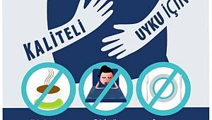 Kaliteli uyku için kesinlikle cep telefonu ile yatağa girmeyin