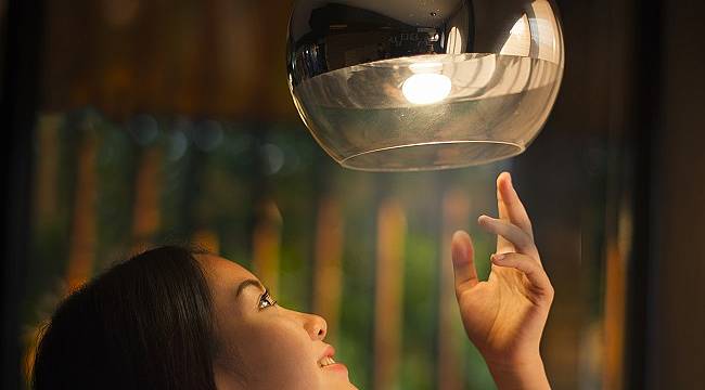 Akıllı anahtar ile yaşamı zenginleştiriyor