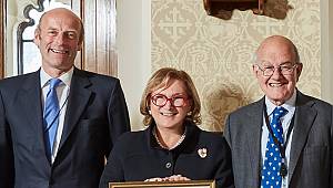 Güler Sabancı Receives Leader in Charge of the Year in the World