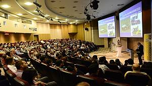 Otomotivin duayeni Dr. Ekber Onuk Oyak Renault’da