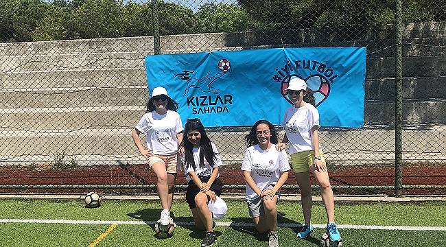 EWE Enerji, Kızlar Sahada&#039;da Gönüllü Oldu