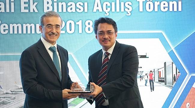 Sabiha Gökçenin yolcu kapasitesini 41 milyona çıkaracak bina açıldı