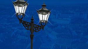 İlk sokak ampulu ne zaman yandı?