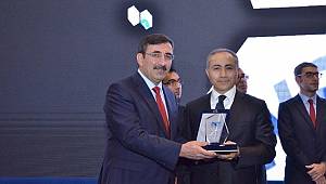 Limak Enerji Dijital Dönüşüm Ödülü aldı: TÜSİAD'dan