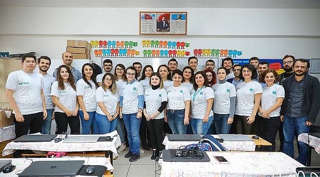 Netaş&#039;ın mühendisleri, çocuklara kodlama öğretmek için biraraya geldi