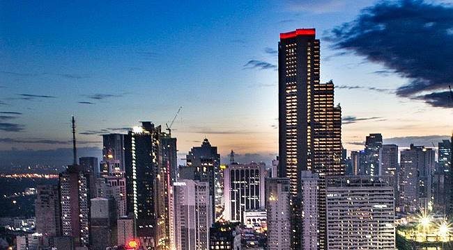 Enerji şebekelerinin geleceğini masaya yatırdı