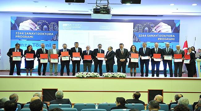 Doktora öğrencilerini sektöre kazandıracak