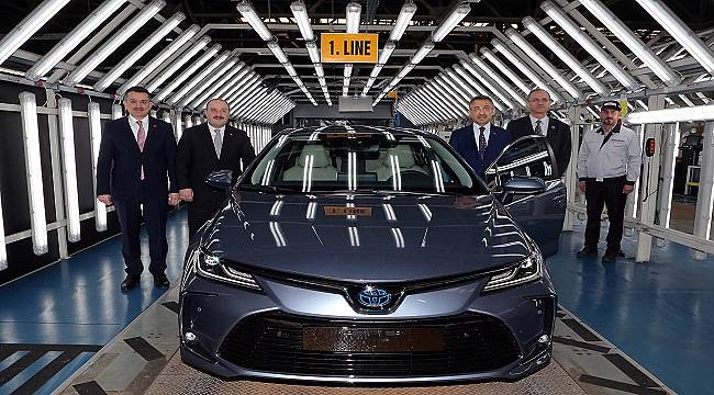Yeni Toyota Corolla sedan Sakarya&#039;da üretim hattından indi!
