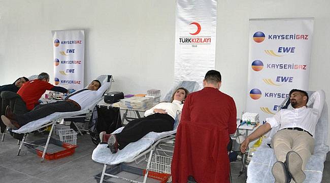 Kayseri Doğalgaz Kan Bağışı kampanyası düzenledi