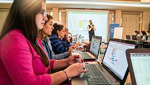 Türkiye'nin Güçlü Kadınları 30 ilde 'Kız Kardeşim Eğitimleri' verecek