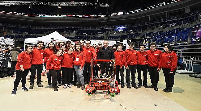 Bosch&#039;dan robotlarla yarışan lise öğrencilerine destek!