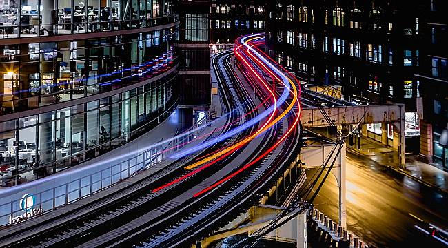 Fiber optik ve kablosuz iletişim ile &#039;Akıllı şehir&#039; gelişecek