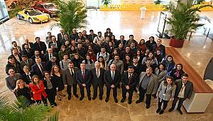 Oyak Renault 'gençlere' yol gösterecek