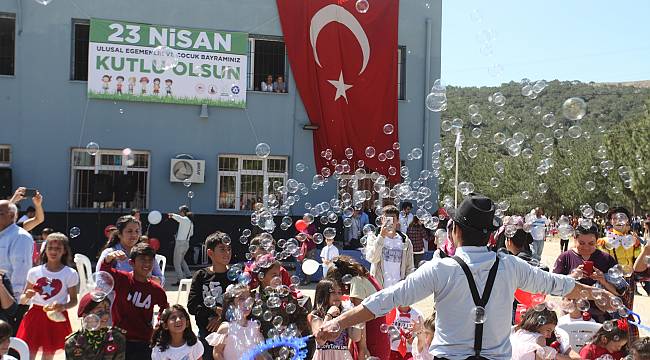 Akkuyu&#039;dan Mersinli çocuklara 23 Nisan kutlaması
