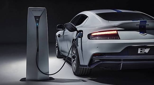 Aston Martin ilk elektrikli modeli &#039;Rapide E&#039; üretime hazır