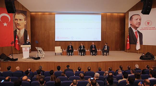 Enerji Bakanı ile “Enerjide Arama Buluşmaları”nda Bir Araya Geldiler