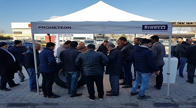 Kamyon şoförleriyle buluştu