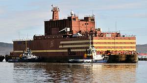 The floating nuclear power plant of the Russians starts commercial activity