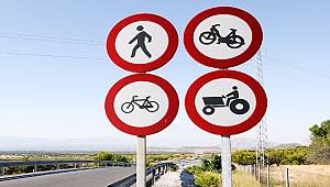 BU ÜZÜCÜ: Her bin sürücüden 5'i trafik işaretlerini doğru biliyor