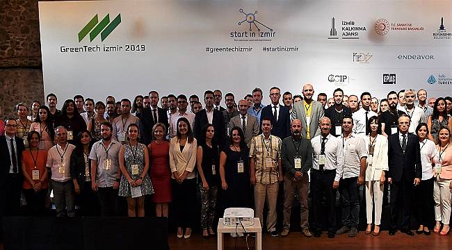 İZMİR&#039;DE BULUŞTULAR: Türkiye&#039;nin  yeşil teknoloji startupları ve kurumsal aktörler