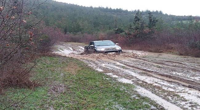 Zor şartlarda elektrik arızalarına böyle hazırlanıyorlar!